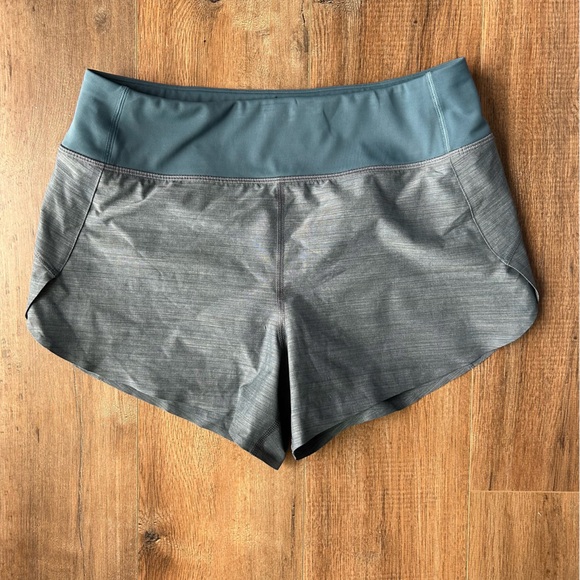 Athleta Small 3.5” Blue Run With It Textured Pull On Lined Shorts - Picture 1 of 5